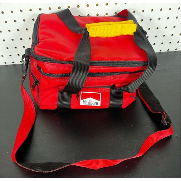 Marlboro insulated canvas lunch bag